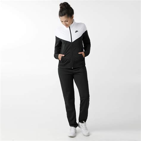 nike jogginganzug damen schwarz weiß|Nike joggingsanzüge damen.